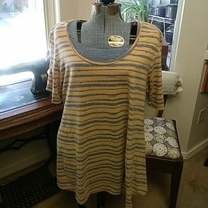 Lularoe Top